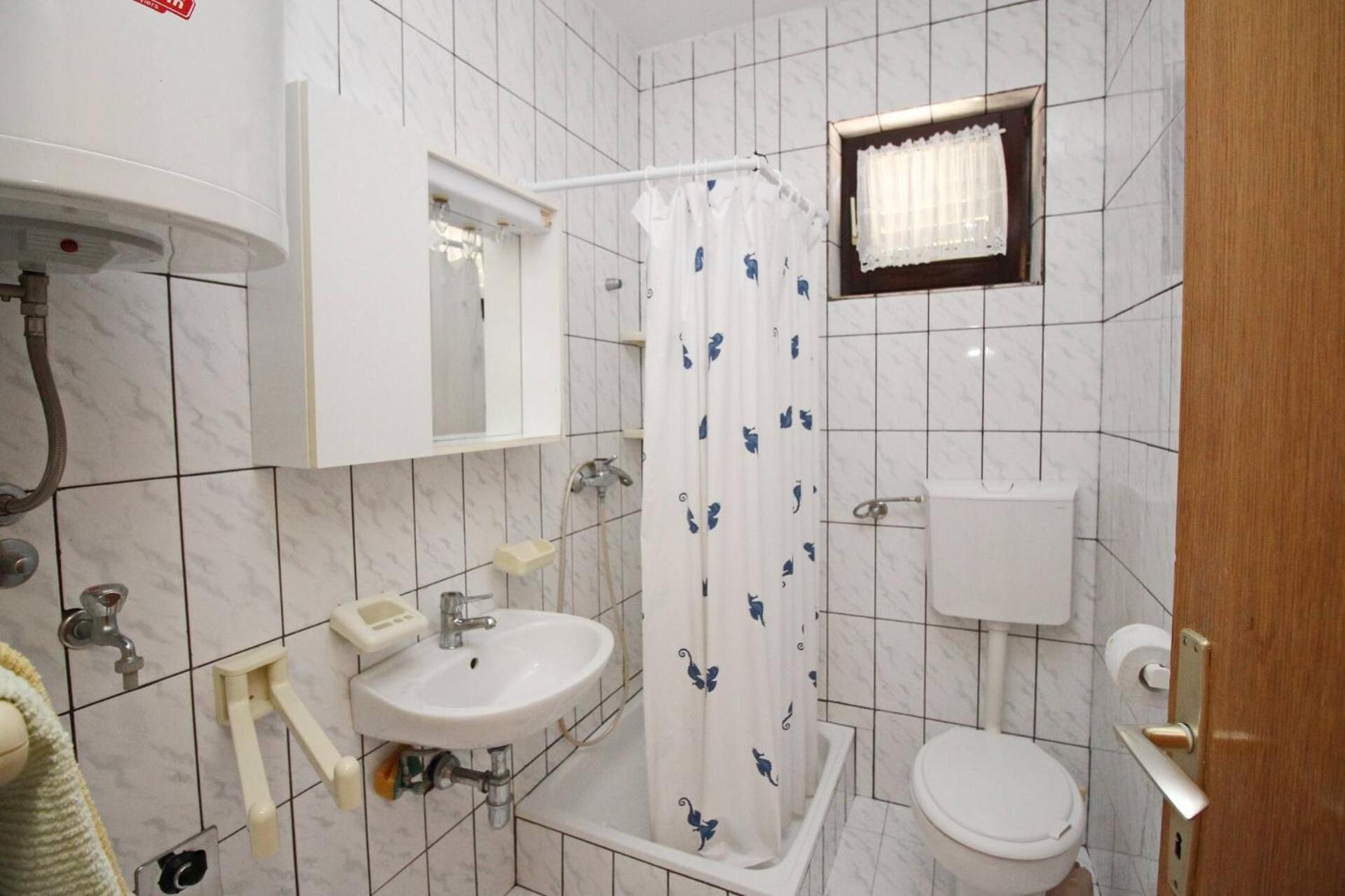 Apartments Karamarko Башка Екстер'єр фото